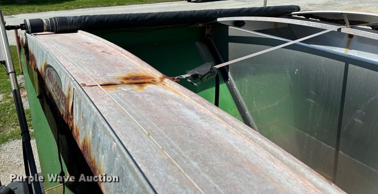 image for item EH6822 2012 John Deere 4940 spreader