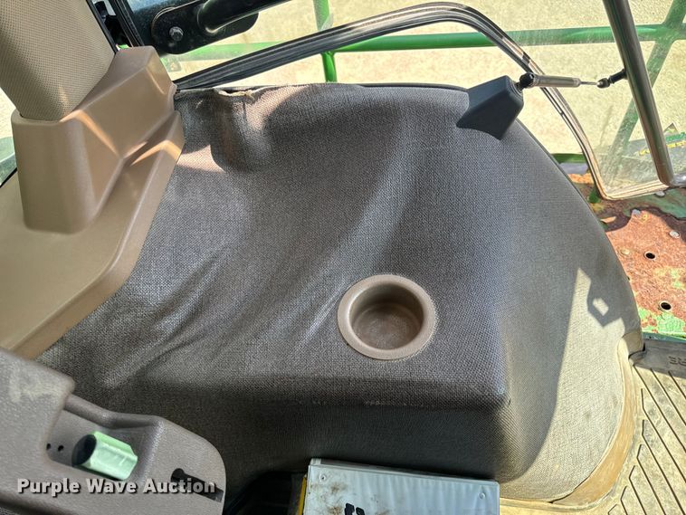 image for item EH6822 2012 John Deere 4940 spreader