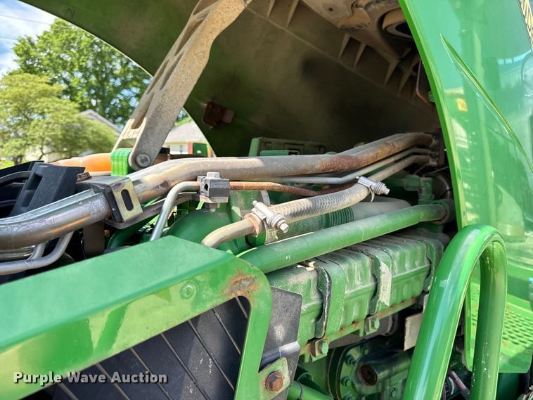 image for item EH6822 2012 John Deere 4940 spreader