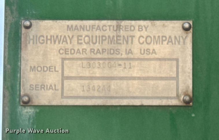 image for item EH6822 2012 John Deere 4940 spreader