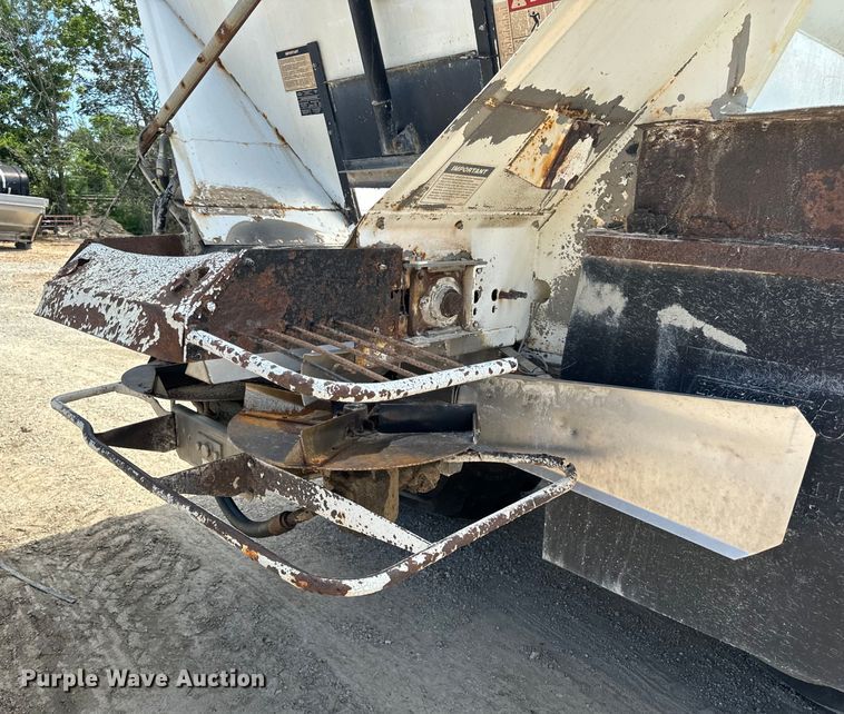 image for item EH6823 1994 Ag-Chem Terra Gator 1844 spreader