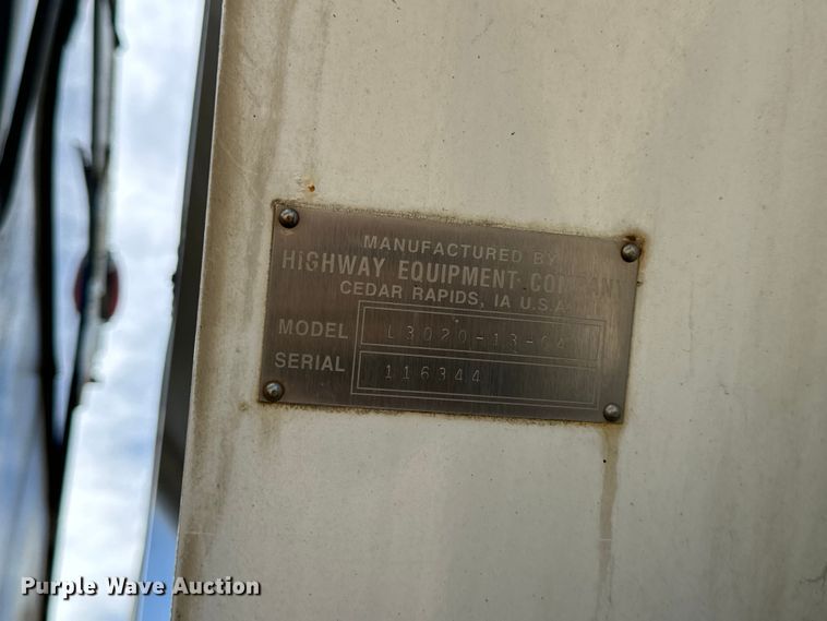 image for item EH6823 1994 Ag-Chem Terra Gator 1844 spreader