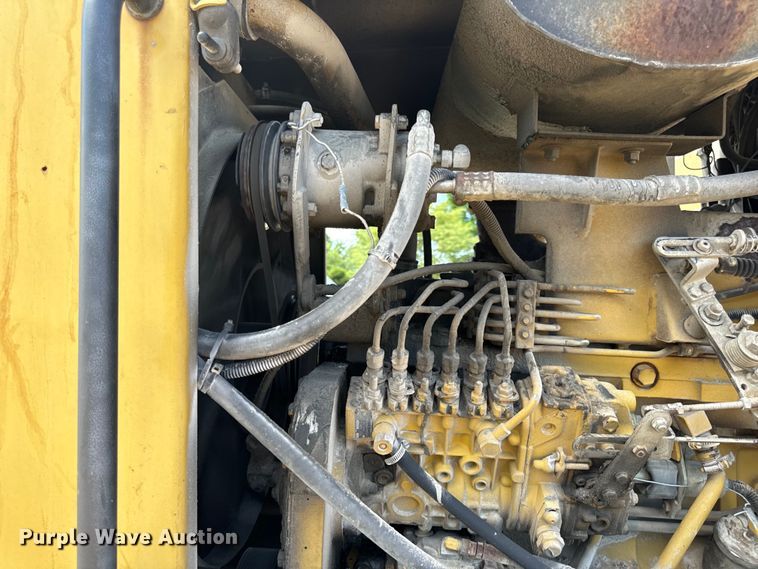 image for item EH6823 1994 Ag-Chem Terra Gator 1844 spreader