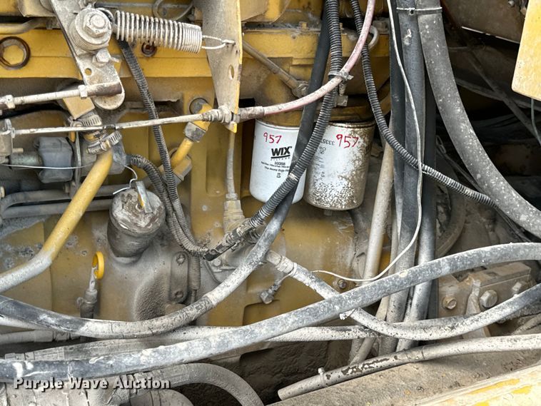 image for item EH6823 1994 Ag-Chem Terra Gator 1844 spreader