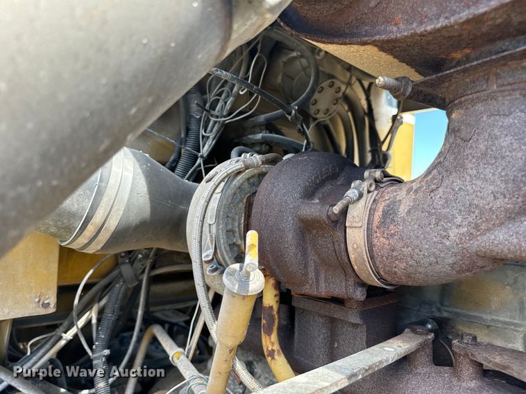 image for item EH6823 1994 Ag-Chem Terra Gator 1844 spreader