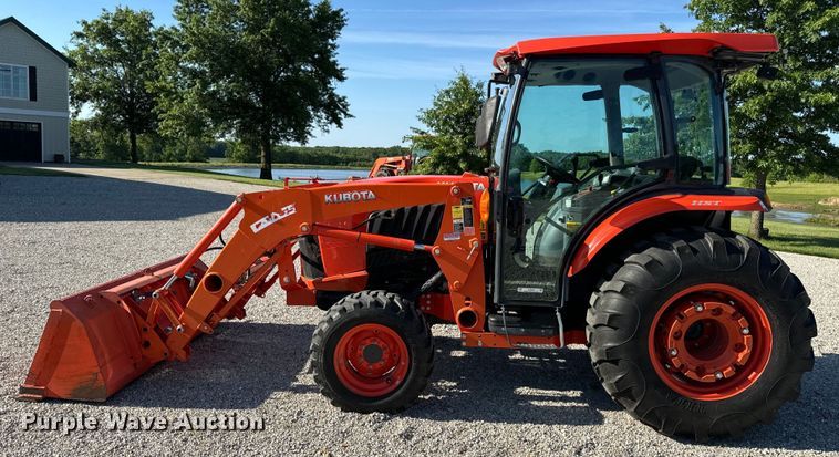 image for item EH6863 2016 Kubota L6060 MFWD tractor
