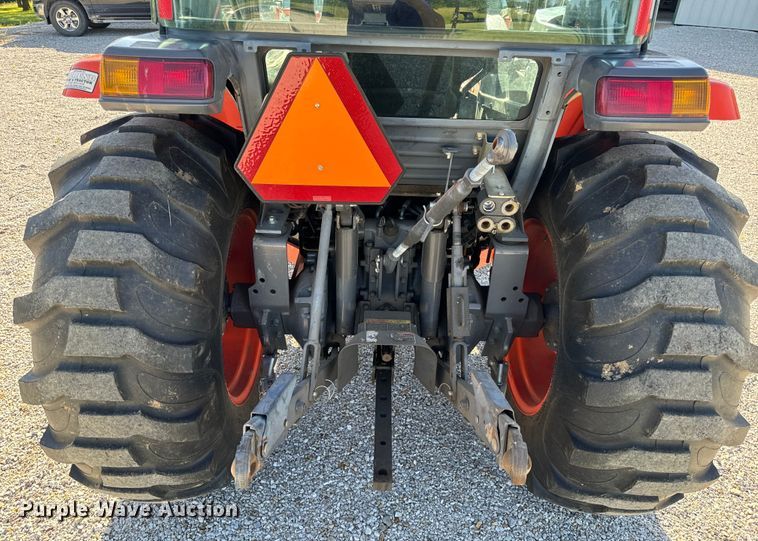 image for item EH6863 2016 Kubota L6060 MFWD tractor