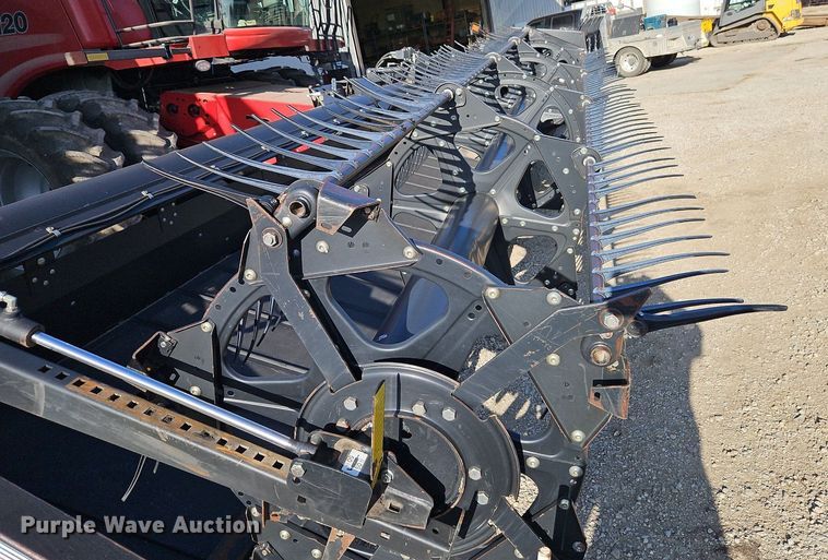 image for item EI3888 2006 MacDon 974 flex draper head