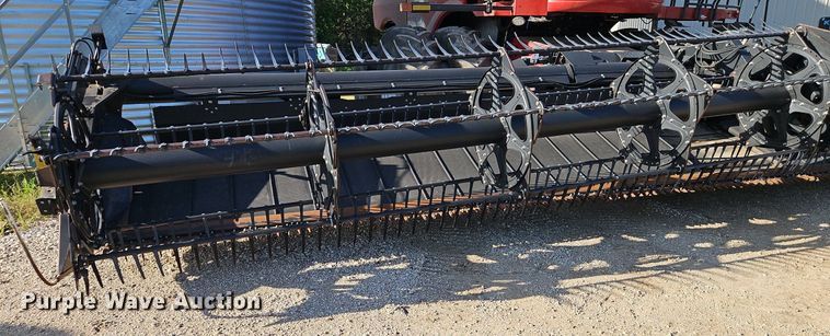 image for item EI3888 2006 MacDon 974 flex draper head