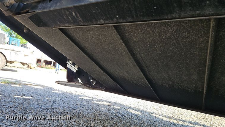 image for item EI3888 2006 MacDon 974 flex draper head