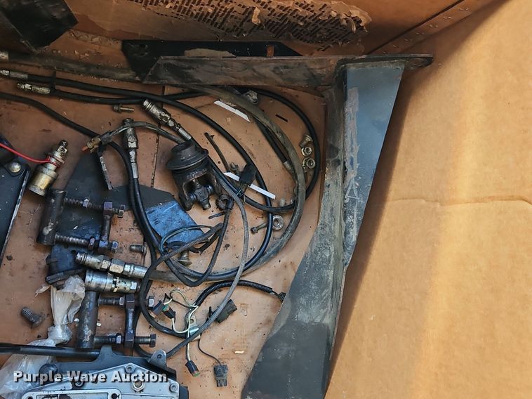 image for item EI3888 2006 MacDon 974 flex draper head