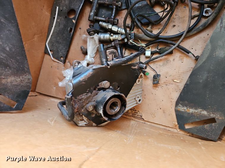 image for item EI3888 2006 MacDon 974 flex draper head