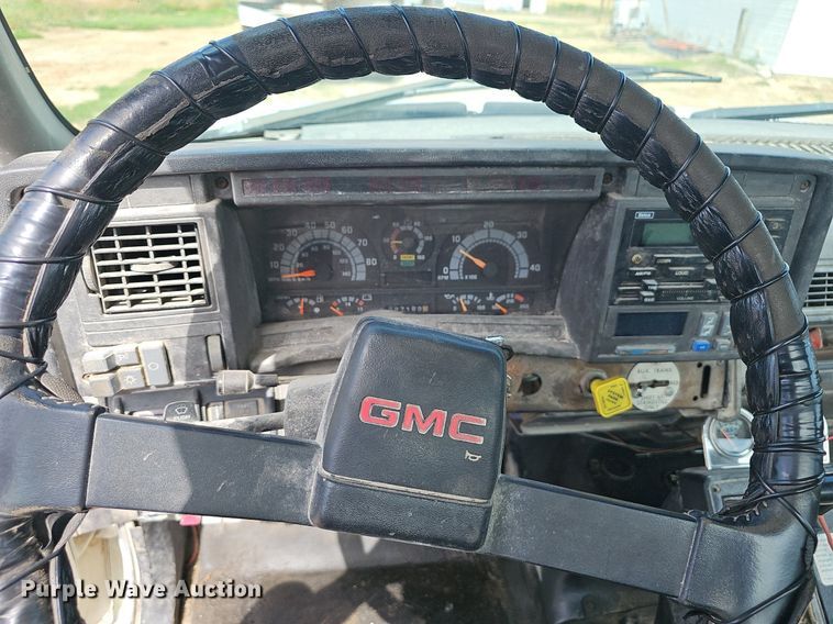 image for item EJ5617 GMC C7500 applicator truck cab and chassis 