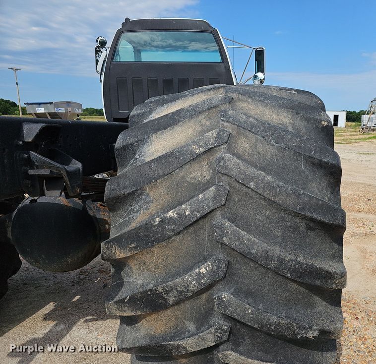 image for item EJ5617 GMC C7500 applicator truck cab and chassis 