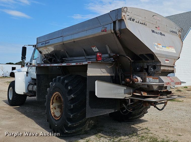 image for item EJ5618 International  7400 SFA applicator truck