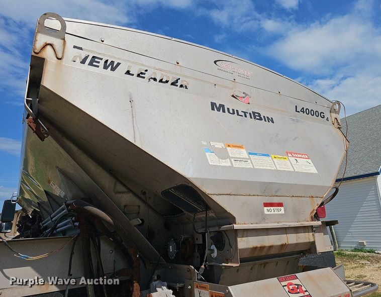 image for item EJ5618 International  7400 SFA applicator truck