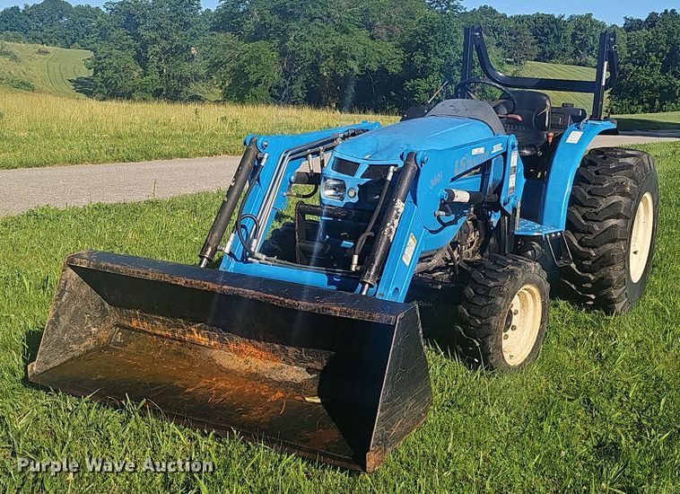 image for item EJ5624 LS G3038 MFWD tractor