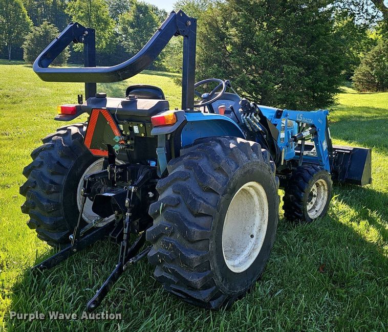 image for item EJ5624 LS G3038 MFWD tractor