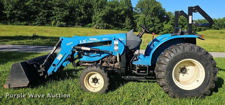 image for item EJ5624 LS G3038 MFWD tractor