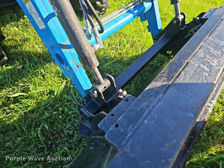 image for item EJ5624 LS G3038 MFWD tractor