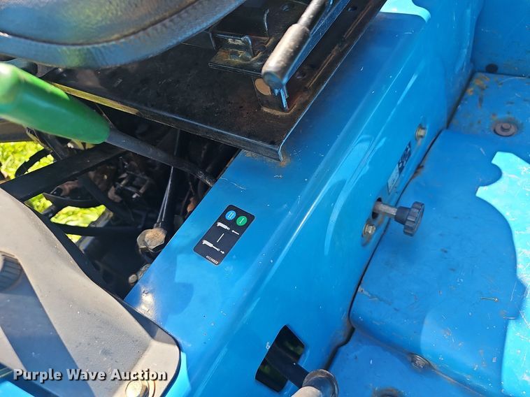 image for item EJ5624 LS G3038 MFWD tractor