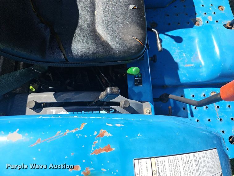 image for item EJ5624 LS G3038 MFWD tractor