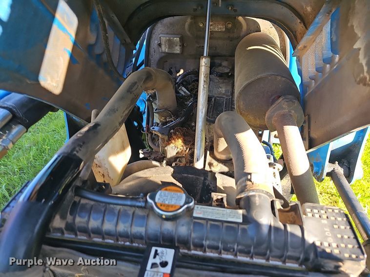 image for item EJ5624 LS G3038 MFWD tractor