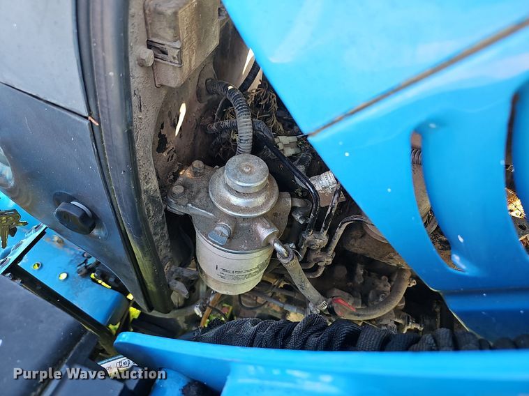 image for item EJ5624 LS G3038 MFWD tractor