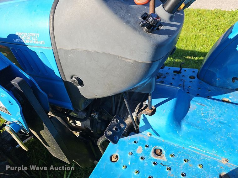 image for item EJ5624 LS G3038 MFWD tractor