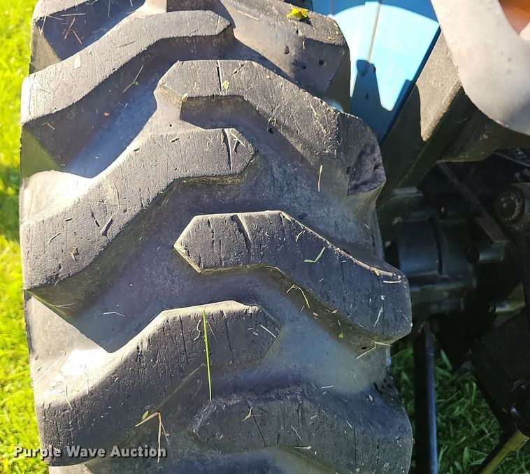 image for item EJ5624 LS G3038 MFWD tractor