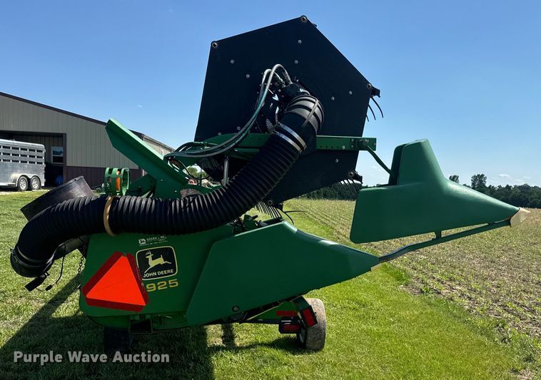 image for item EK1354 John Deere 925 flex head