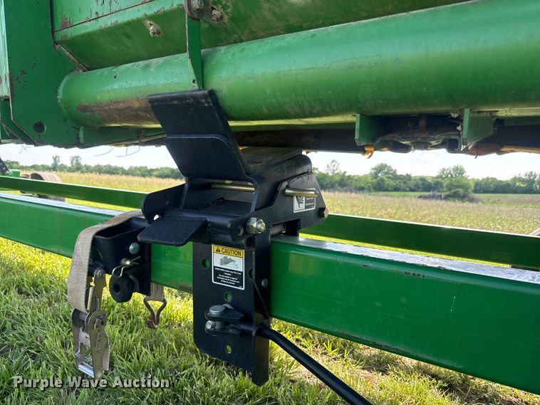 image for item EK1354 John Deere 925 flex head