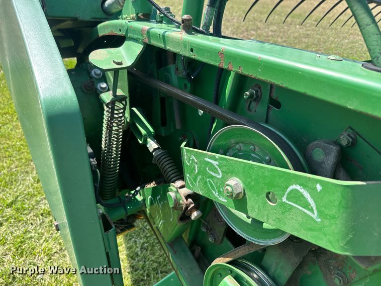 image for item EK1354 John Deere 925 flex head