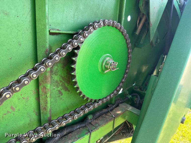 image for item EK1354 John Deere 925 flex head