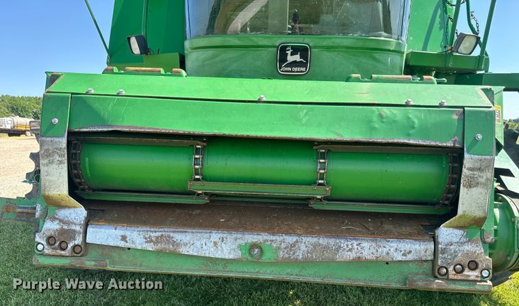 image for item EK1355 1997 John Deere 9600 RWA combine