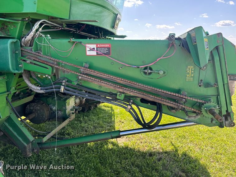 image for item EK1355 1997 John Deere 9600 RWA combine
