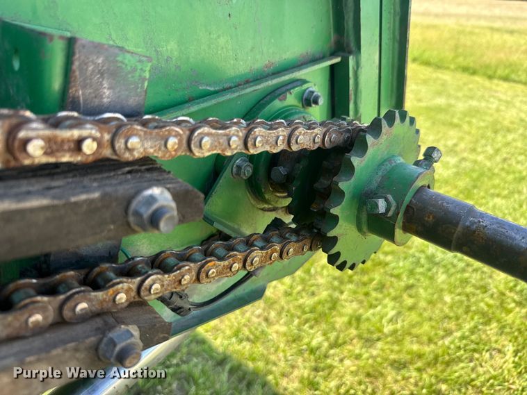 image for item EK1355 1997 John Deere 9600 RWA combine