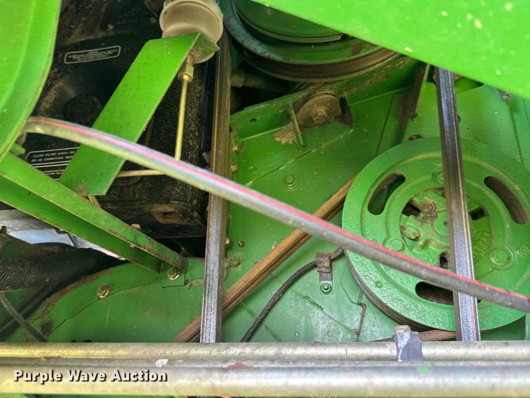 image for item EK1355 1997 John Deere 9600 RWA combine