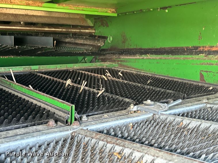image for item EK1355 1997 John Deere 9600 RWA combine