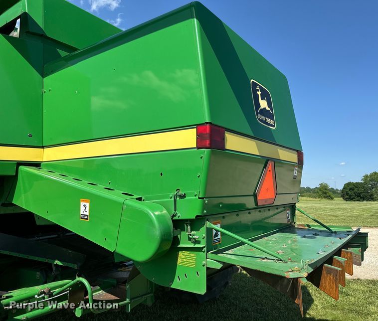 image for item EK1355 1997 John Deere 9600 RWA combine