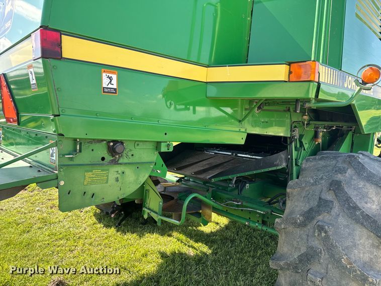 image for item EK1355 1997 John Deere 9600 RWA combine