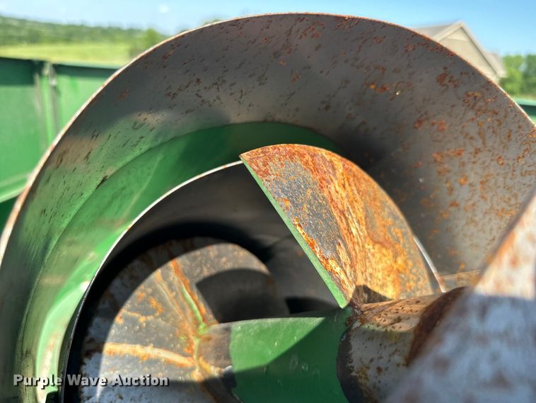 image for item EK1355 1997 John Deere 9600 RWA combine