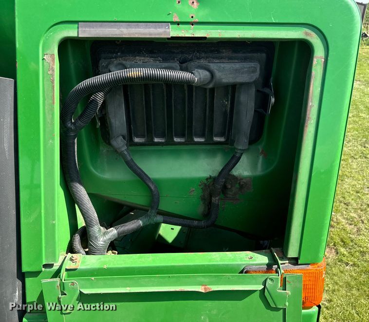image for item EK1355 1997 John Deere 9600 RWA combine