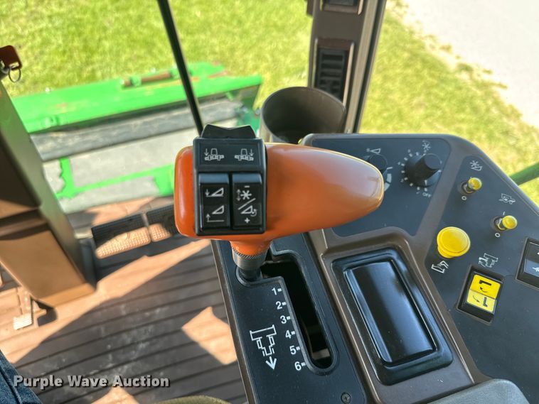 image for item EK1355 1997 John Deere 9600 RWA combine