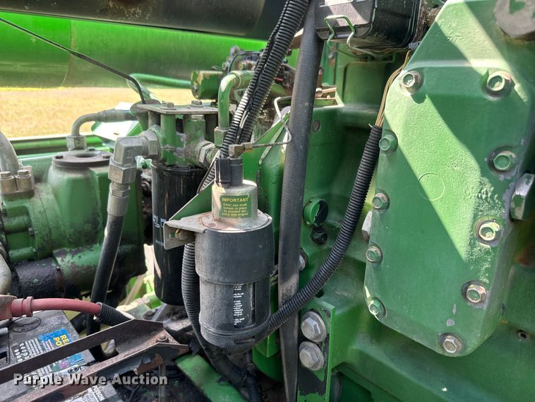 image for item EK1355 1997 John Deere 9600 RWA combine