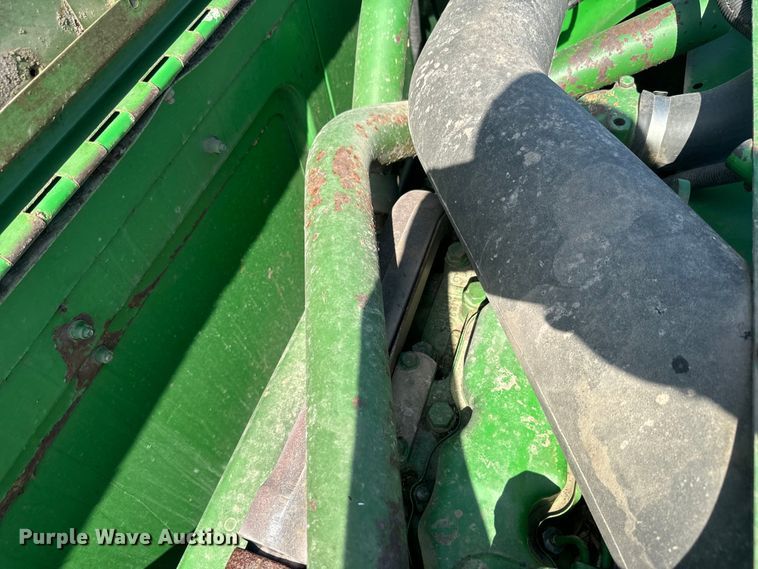 image for item EK1355 1997 John Deere 9600 RWA combine