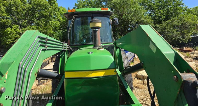 image for item EK6021 1977 John Deere  4230 tractor