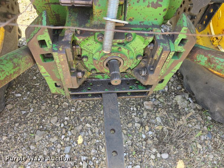 image for item EK6021 1977 John Deere  4230 tractor