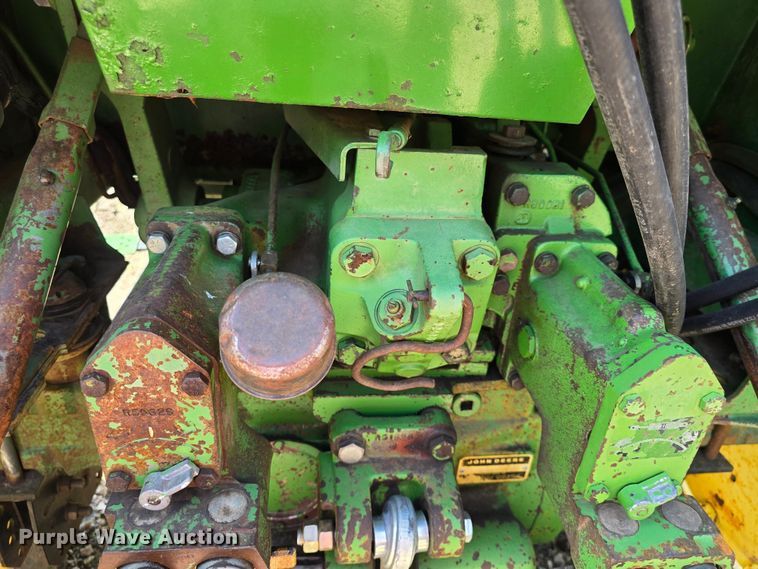 image for item EK6021 1977 John Deere  4230 tractor