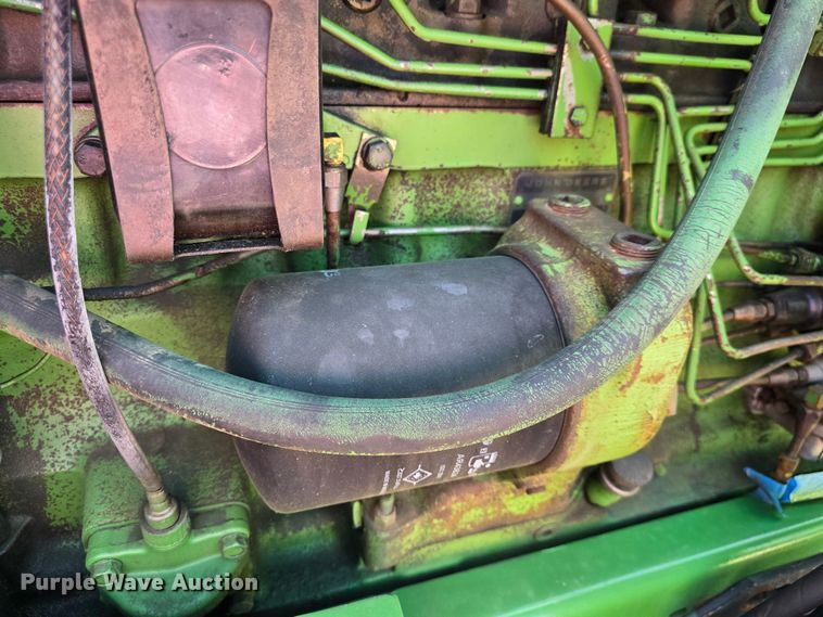 image for item EK6021 1977 John Deere  4230 tractor
